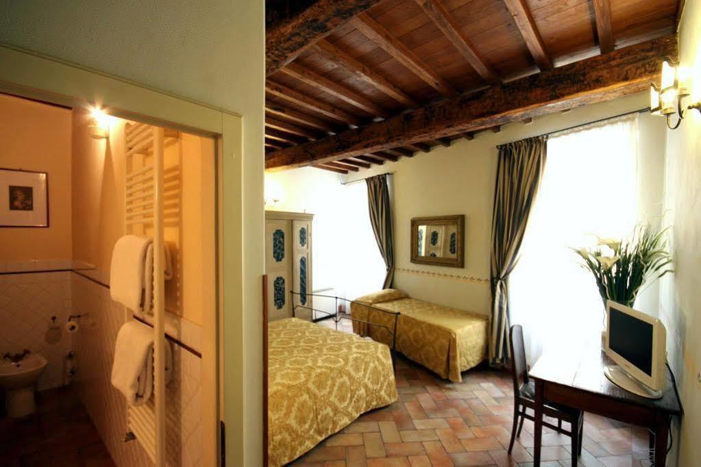 Baldovino Di Monte Bed & Breakfast Monte San Savino Exterior photo